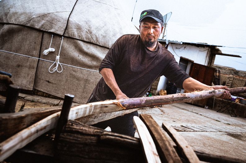 Day 1 - Creazione Yurta - 8.jpg